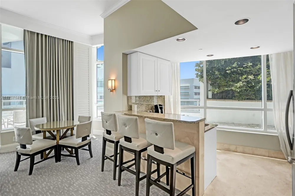 4401 Collins Ave, Miami Beach, FL 33140
