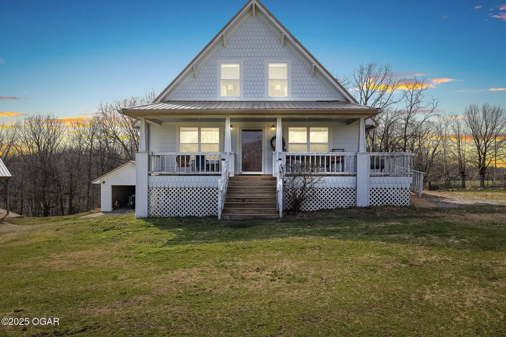 660 Pendergraft Rd, Noel, MO 64854