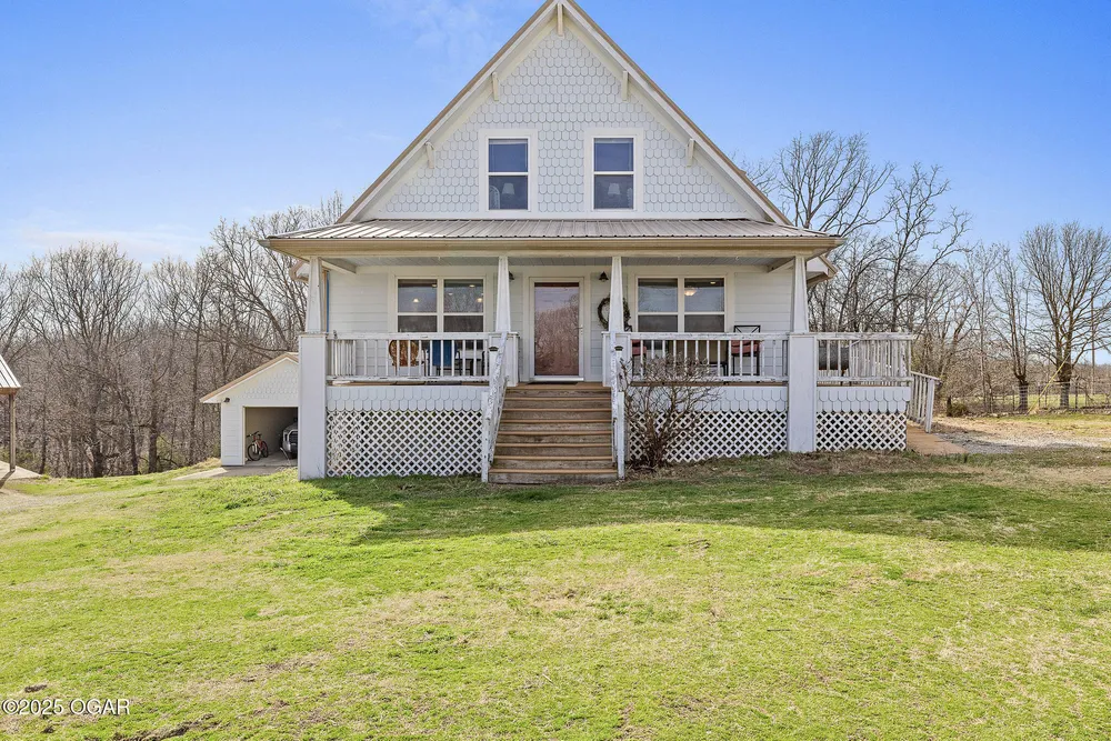 660 Pendergraft Rd, Noel, MO 64854