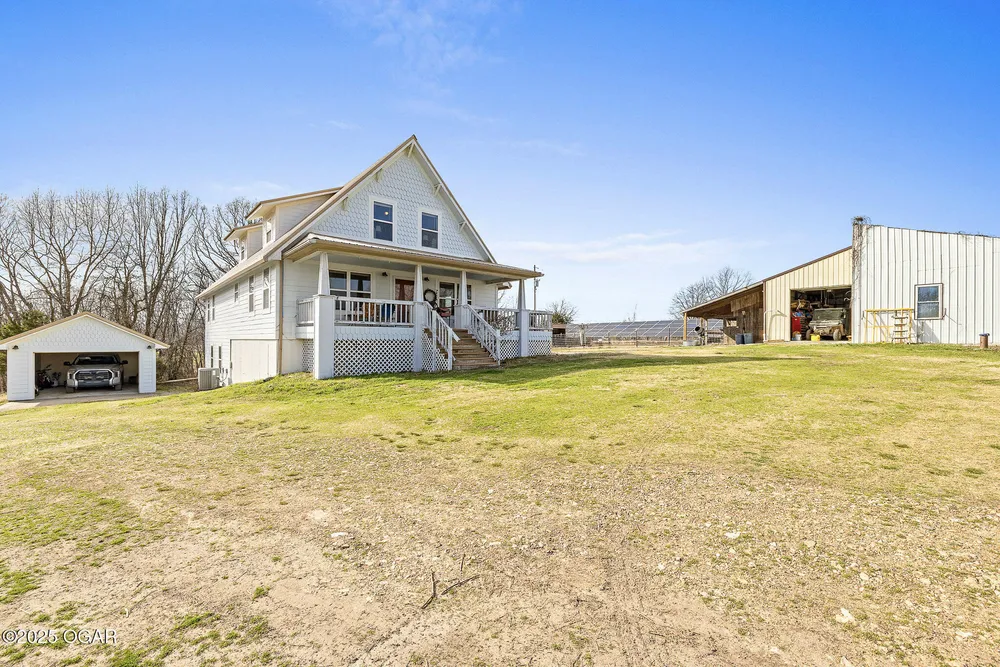 660 Pendergraft Rd, Noel, MO 64854
