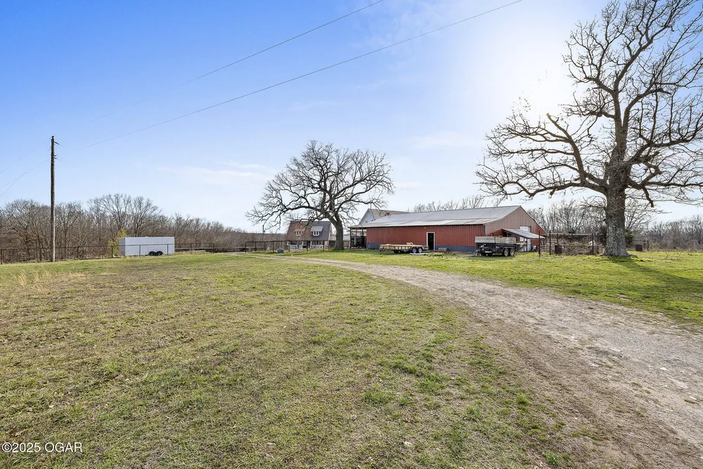 660 Pendergraft Rd, Noel, MO 64854