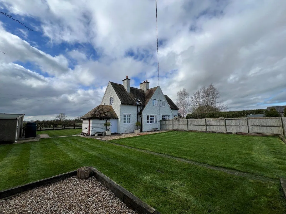 WYFORDBY LANE, STAPLEFORD, MELTON MOWBRAY