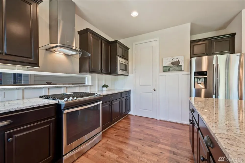 16208 3rd Ave S, Burien, WA 98148