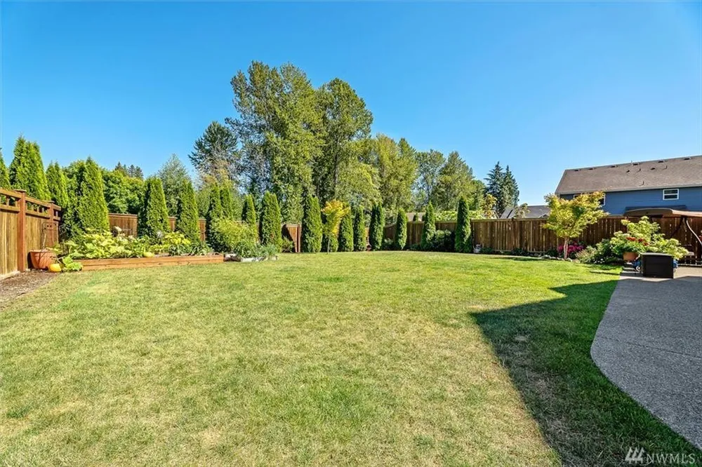 16208 3rd Ave S, Burien, WA 98148