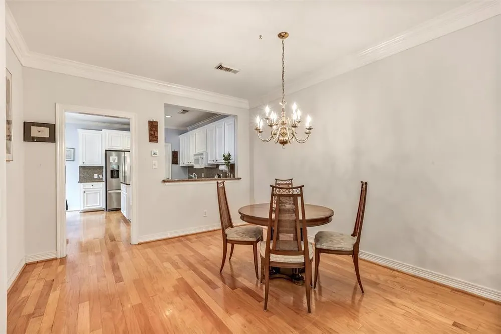 1202 Joe Annie St, Houston, TX 77019