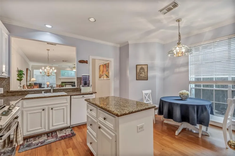 1202 Joe Annie St, Houston, TX 77019
