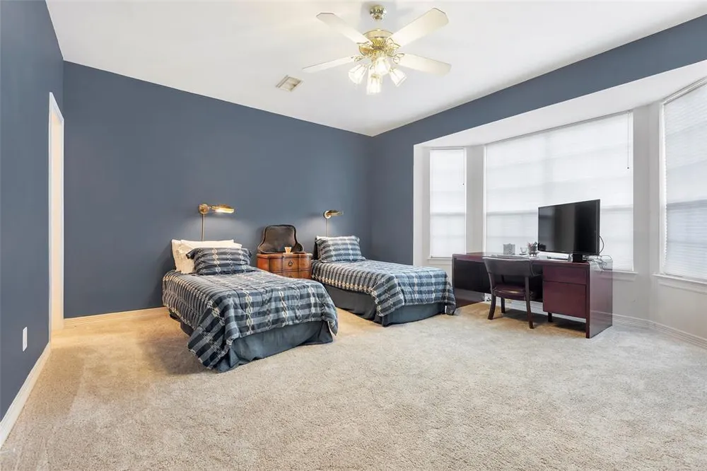1202 Joe Annie St, Houston, TX 77019