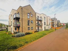 Dowsell Way, Yate, Bristol thumb 2