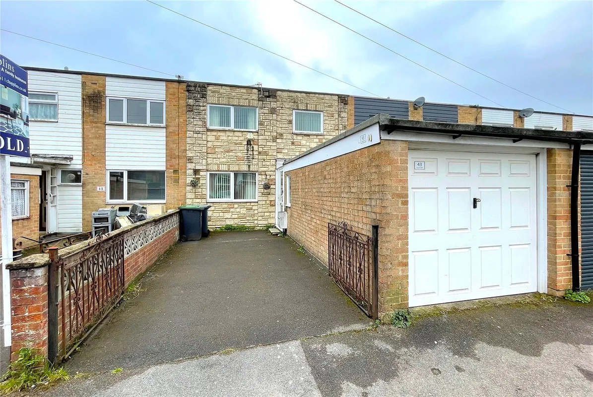 Sunnyside Walk, Havant, Hampshire, PO9