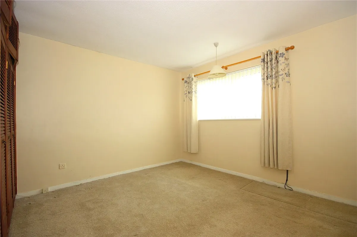 Sunnyside Walk, Havant, Hampshire, PO9