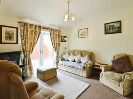 De Mowbray Court, Askham Richard, York thumb 2