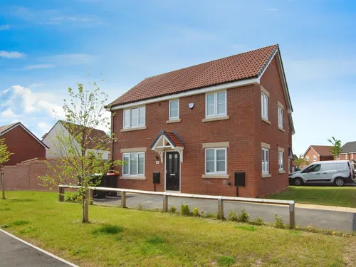 Gnatsnapper Close, Hucknall, Nottinghamphoto