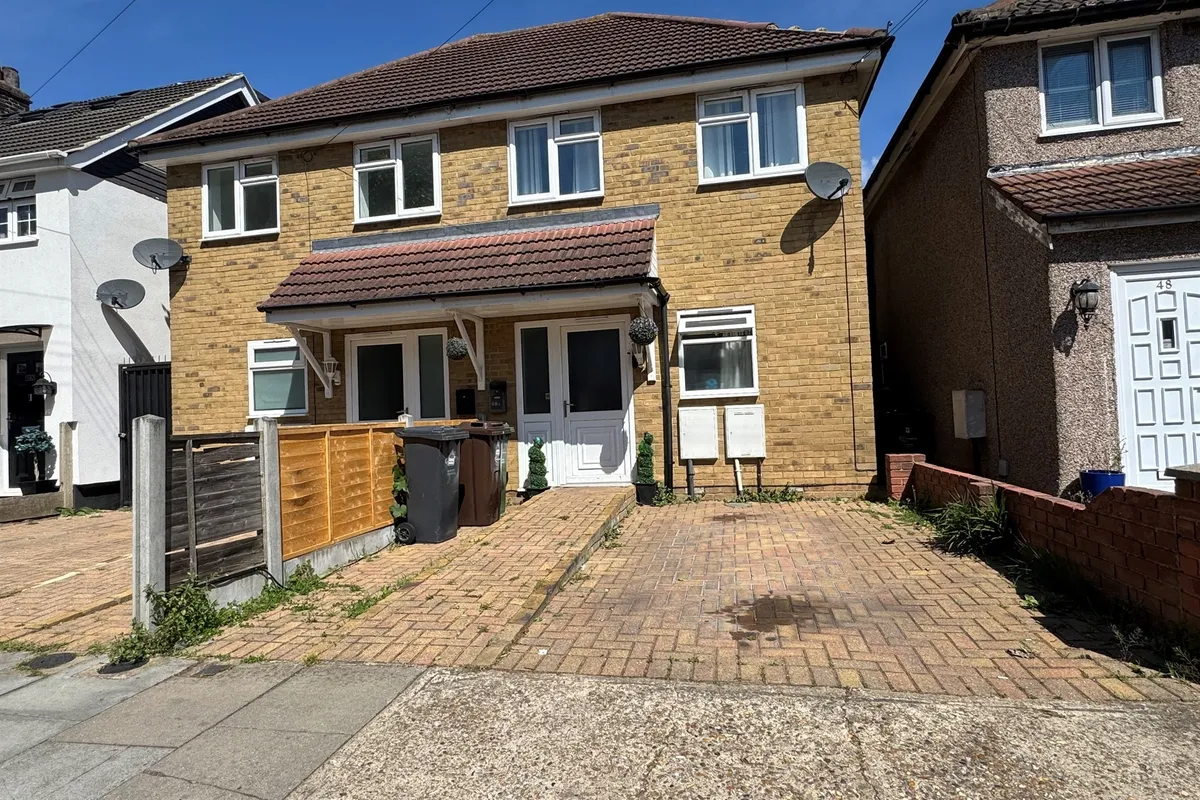 Meadow Road, Barking