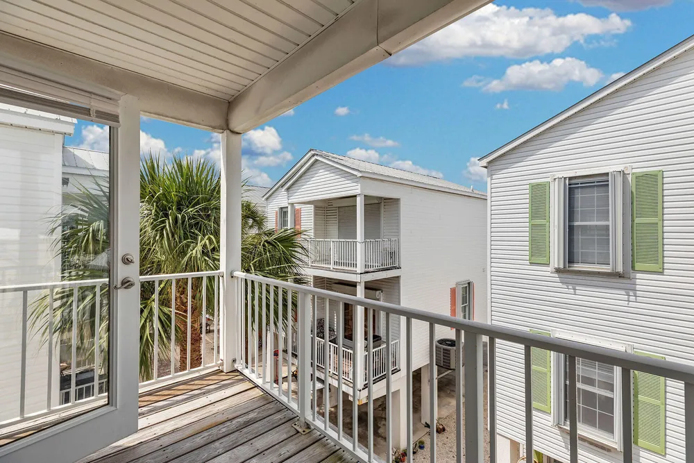 339 25th St, Marathon, FL 33050
