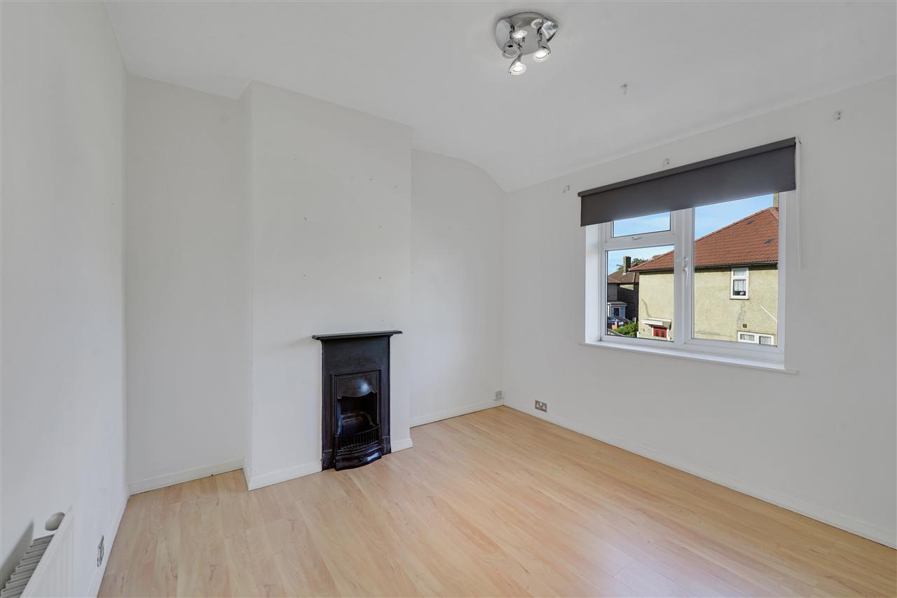 Lullington Road, Dagenham, Essex Image 10