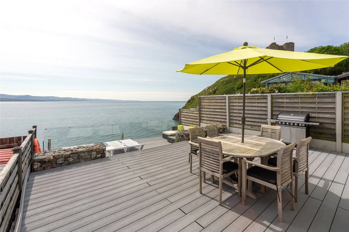 Castle Street, Criccieth, Gwynedd, LL52