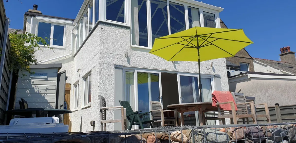 Castle Street, Criccieth, Gwynedd, LL52
