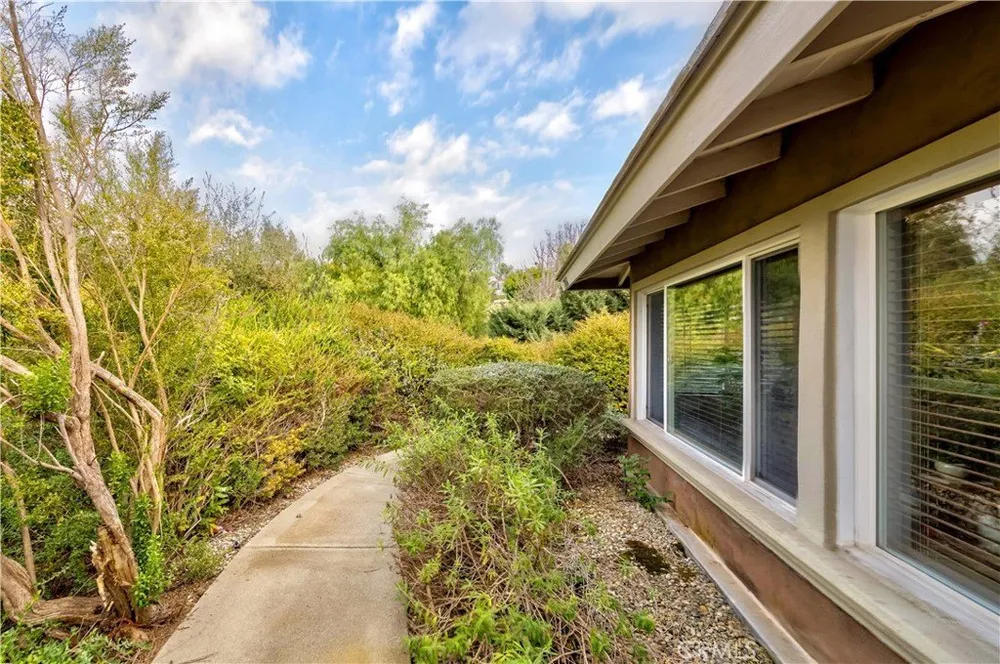 706 Nancy Ln, Fullerton, CA 92831