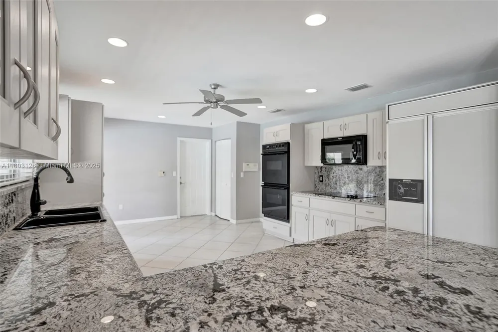 14940 SW 164th Terrace, Miami, FL 33187