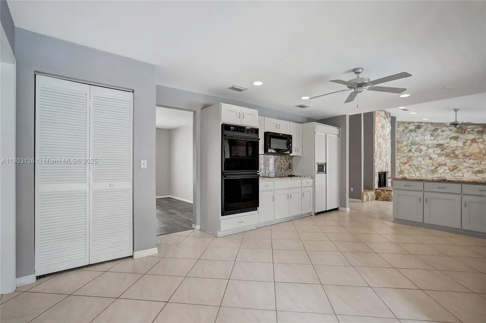 14940 SW 164th Terrace, Miami, FL 33187