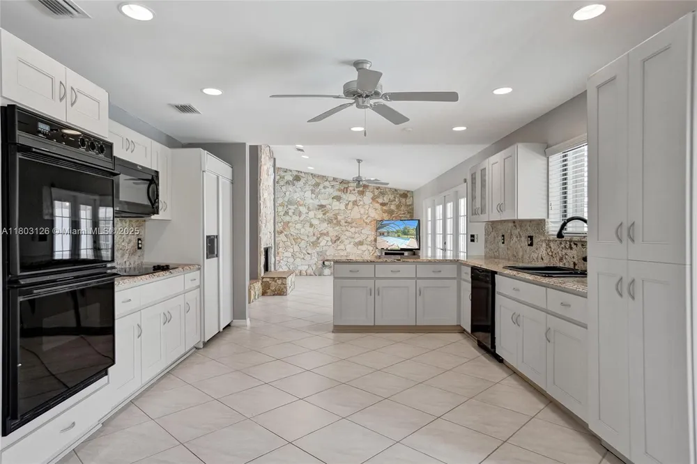 14940 SW 164th Terrace, Miami, FL 33187