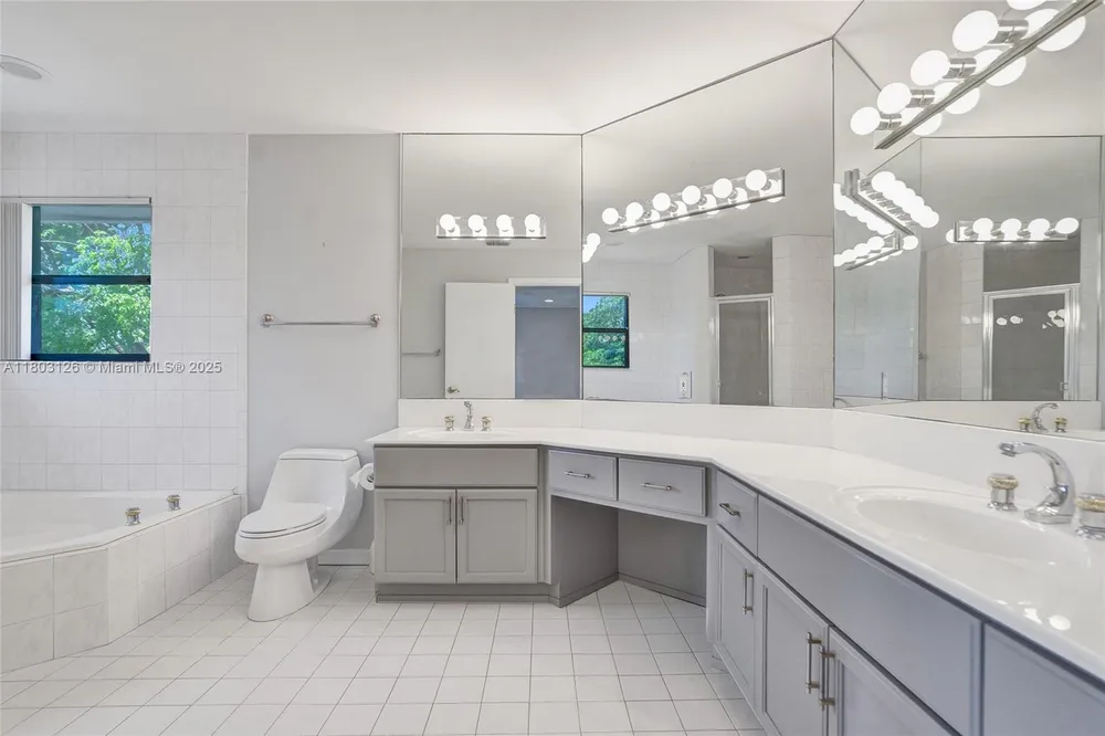 14940 SW 164th Terrace, Miami, FL 33187