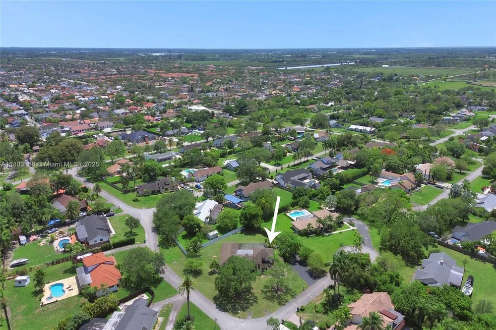 14940 SW 164th Terrace, Miami, FL 33187