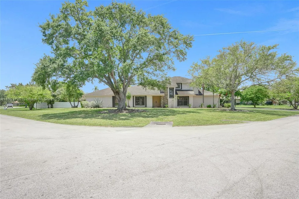 14940 SW 164th Terrace, Miami, FL 33187