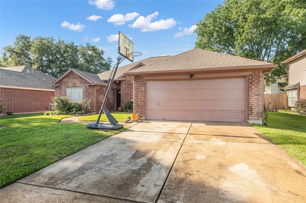 16222 Indian Cypress Dr, Cypress, TX 77429