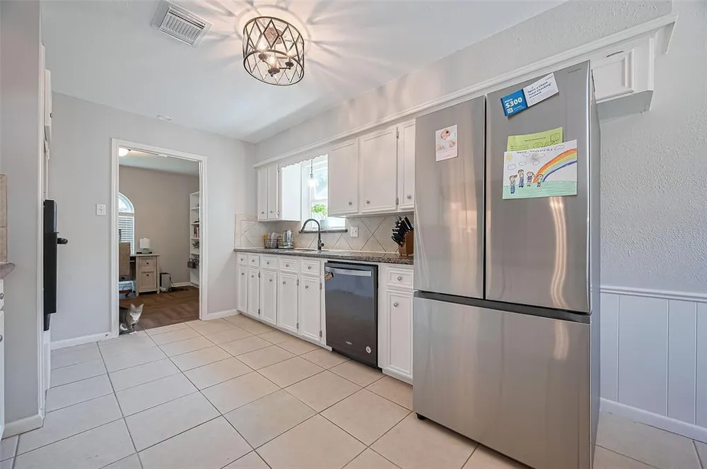 2322 Joel Wheaton Rd, Houston, TX 77077