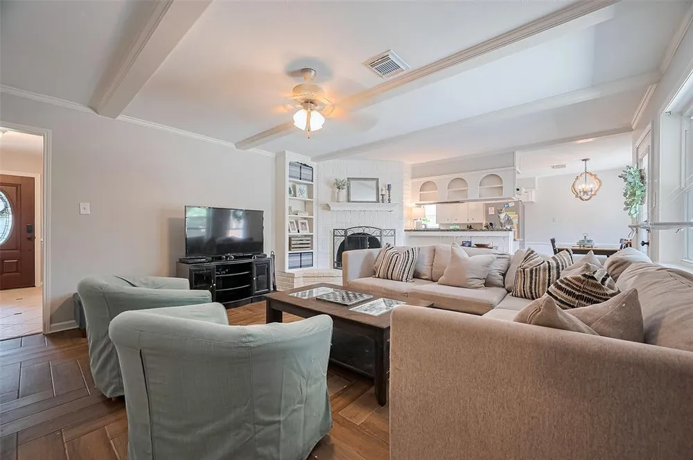2322 Joel Wheaton Rd, Houston, TX 77077