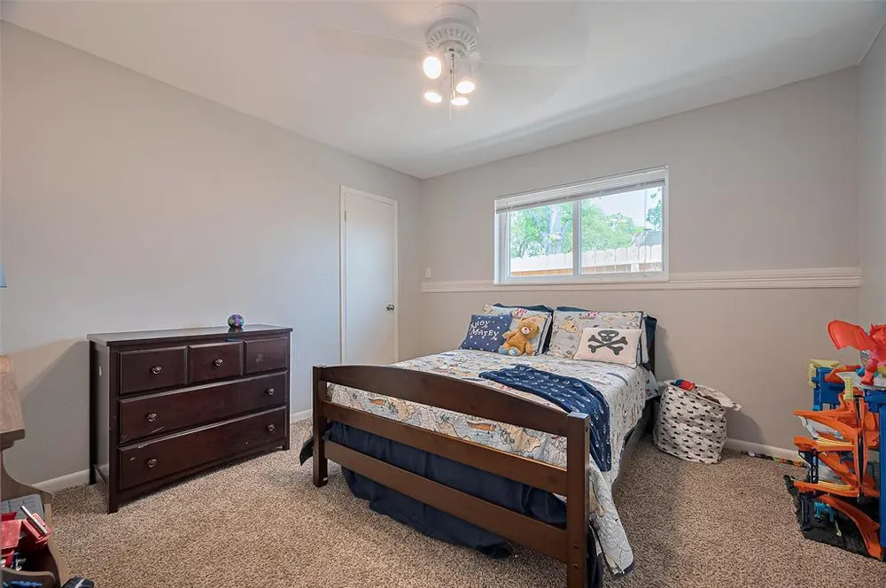 2322 Joel Wheaton Rd, Houston, TX 77077