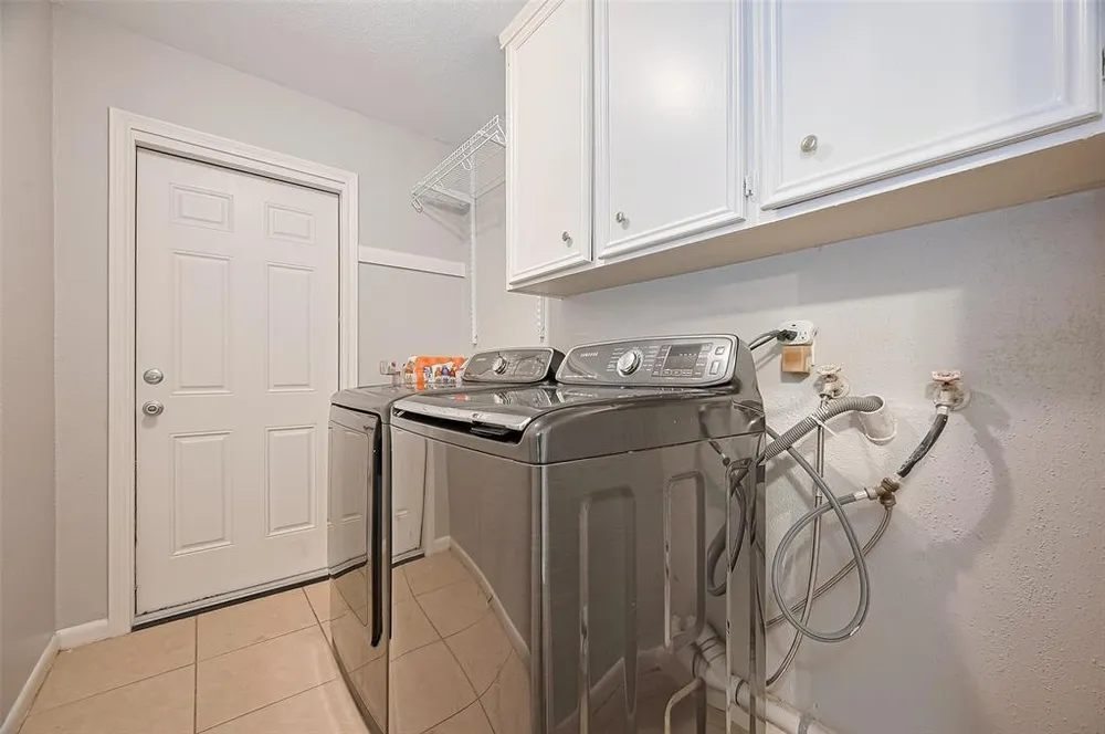 2322 Joel Wheaton Rd, Houston, TX 77077