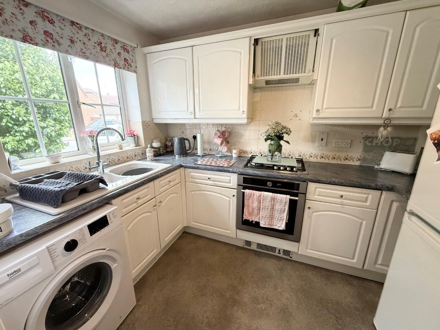 Cottesbrooke Gardens, East Hunsbury, Northampton Image 3