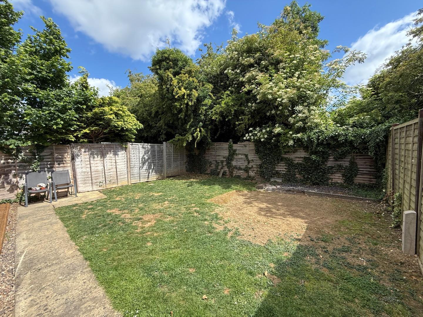 Cottesbrooke Gardens, East Hunsbury, Northampton Image 4