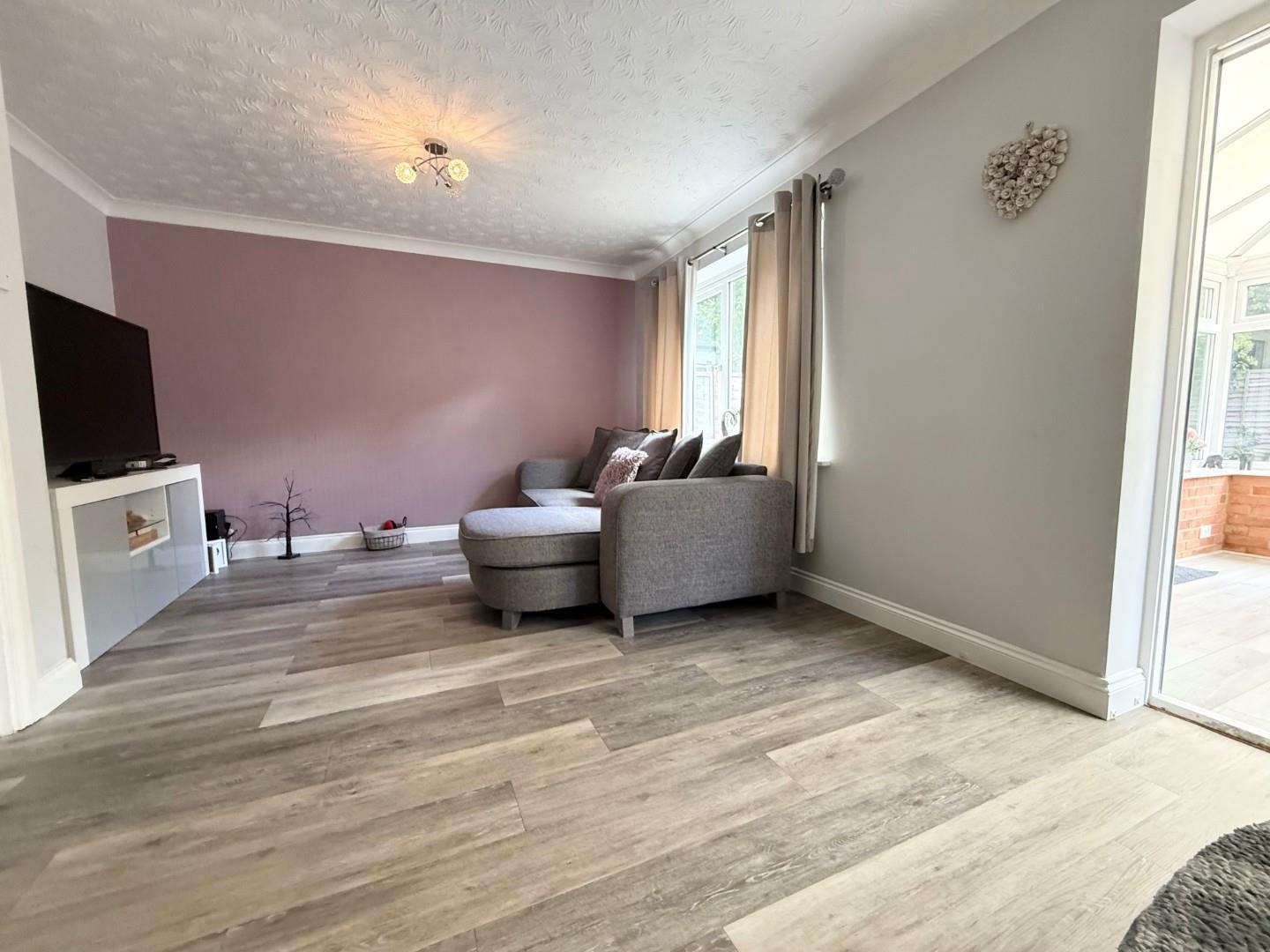 Cottesbrooke Gardens, East Hunsbury, Northampton Image 5