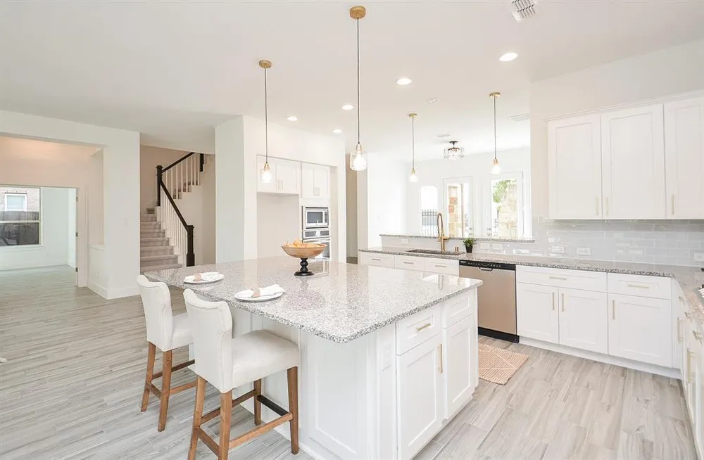 810 Sunbeam Creek Ct, Richmond, TX 77406
