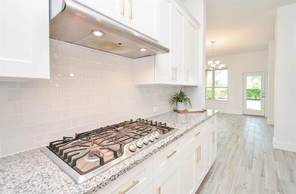 810 Sunbeam Creek Ct, Richmond, TX 77406