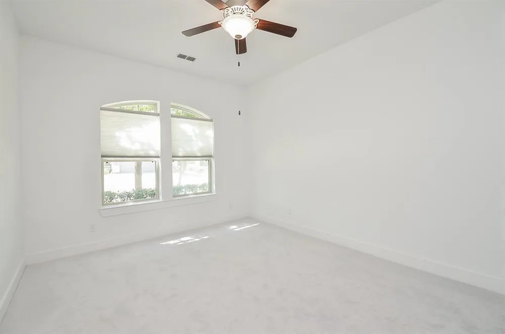 810 Sunbeam Creek Ct, Richmond, TX 77406