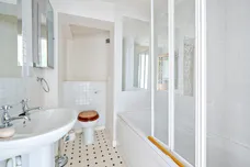 5 Montpellier Parade, Cheltenham, GL50 photo 6
