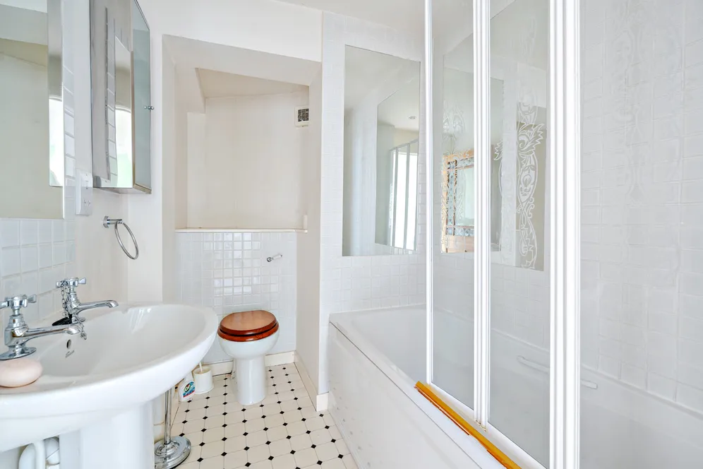 5 Montpellier Parade, Cheltenham, GL50 photo 6
