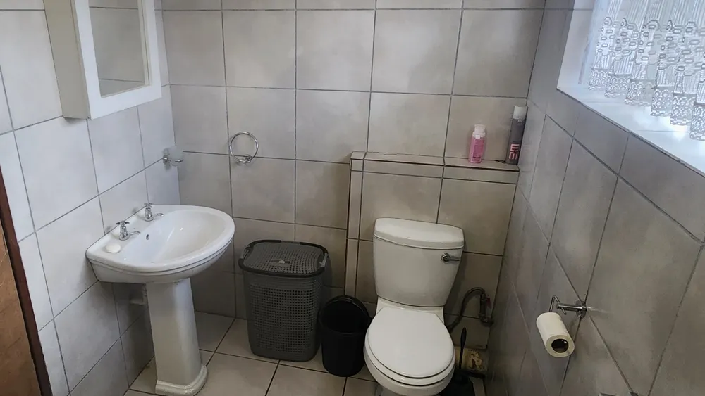 South Africa, Gauteng, Wychwood, Japonica Road, 9