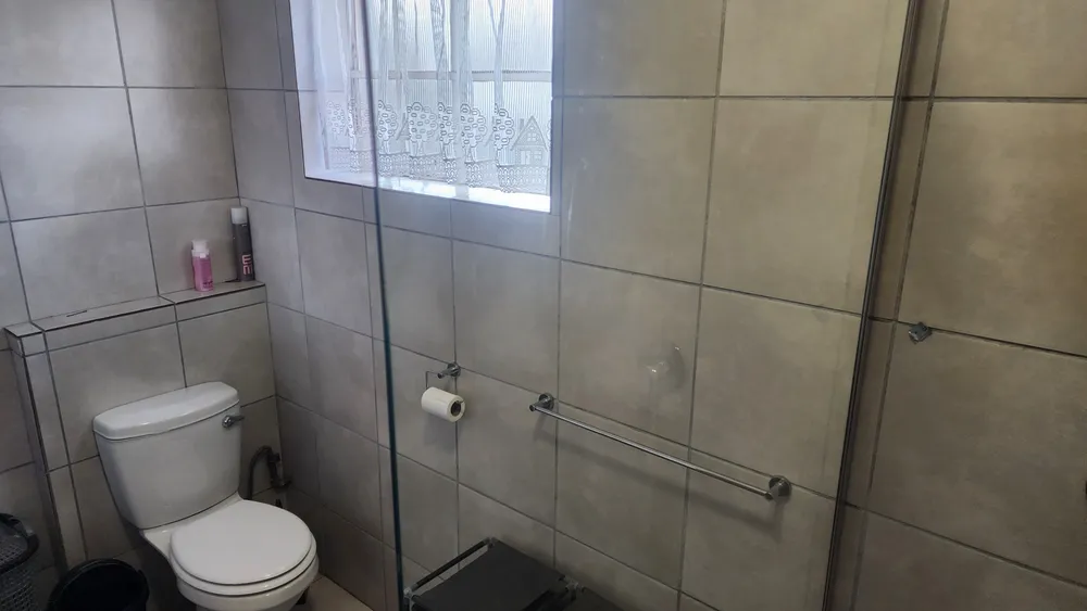 South Africa, Gauteng, Wychwood, Japonica Road, 9