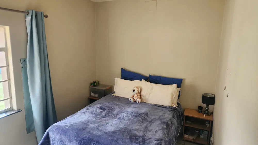 South Africa, Gauteng, Wychwood, Japonica Road, 9