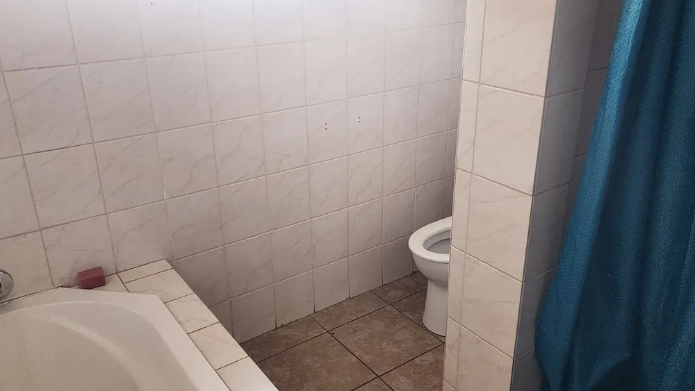 South Africa, Gauteng, Wychwood, Japonica Road, 9
