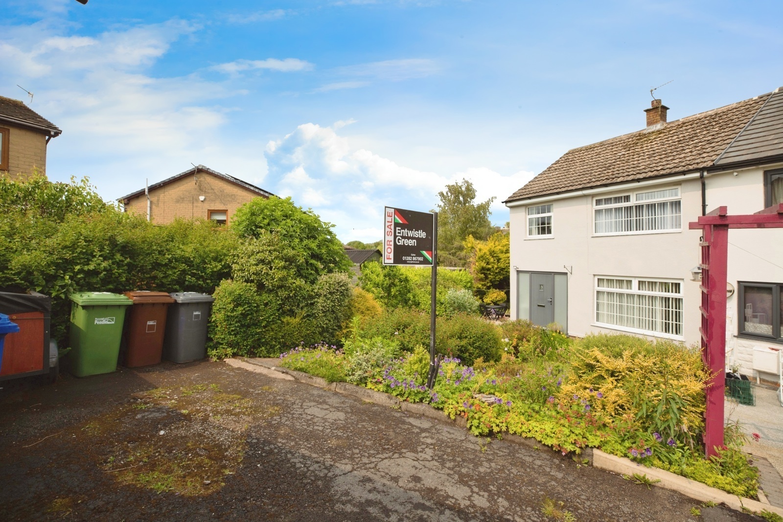Holme Crescent