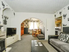 Frobisher Drive, Swindon thumb 3