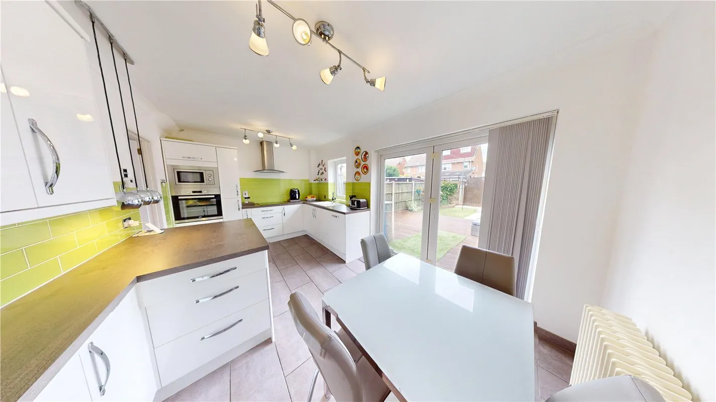 Regan Close, Stanford-le-Hope, Essex, SS17