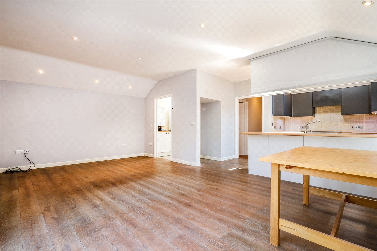 Forest Road, Liss, Hampshire, GU33 Image 8
