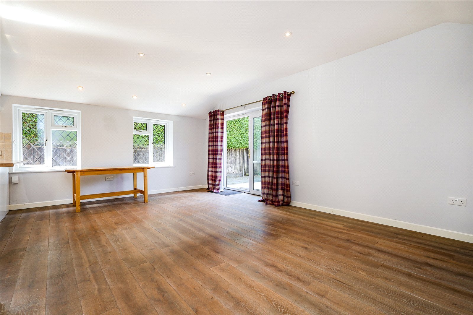 Forest Road, Liss, Hampshire, GU33 Image 9